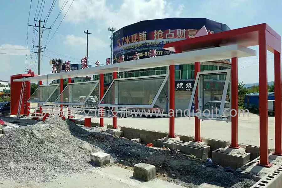 公交候车亭